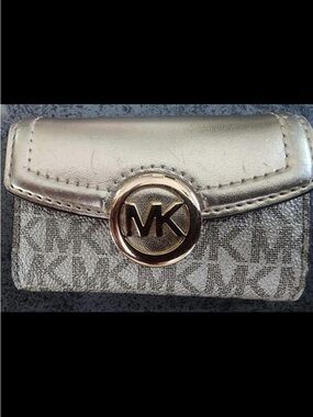 Michael Kors Metallic Gold Logo Key Holder